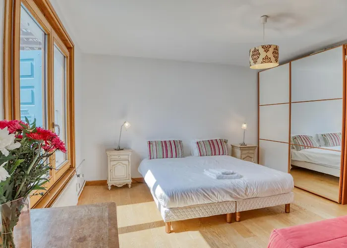 Апартаменты Aran - *